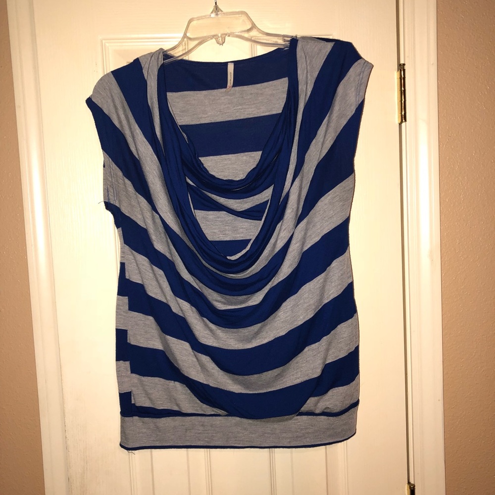 COWL NECK TOP, size M